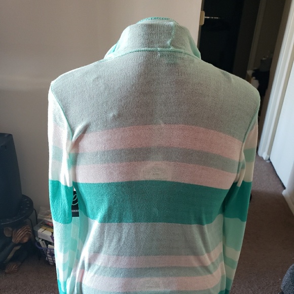 Sweater - Picture 2 of 3